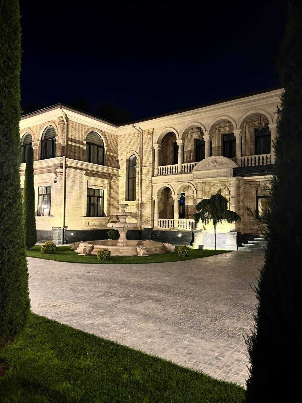 В аренду 26-ком особняк 1300 м² в Яккасарайском районе, ор-р Аския