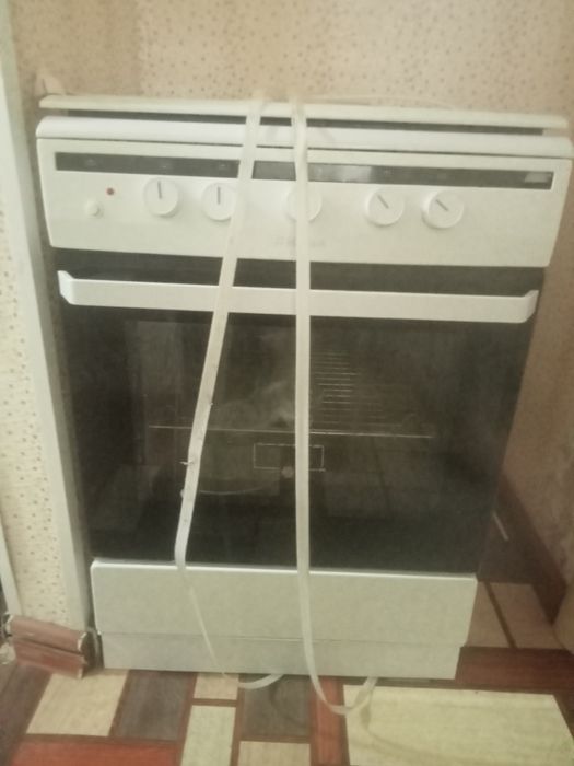 Продам Газ плиту  Ханза