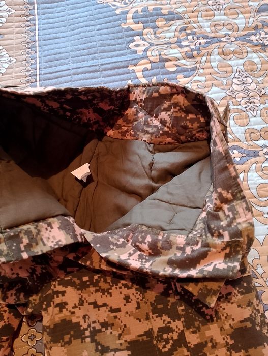 Продам  новую зимнюю форму в целофане