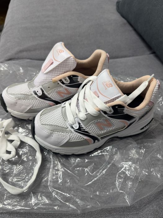 Детски маратонки за момиче