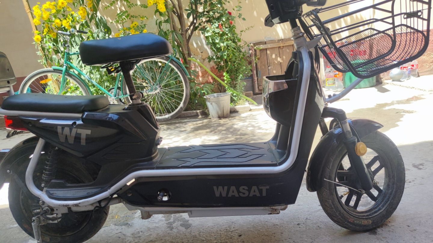Скутер WASAT 350мотор