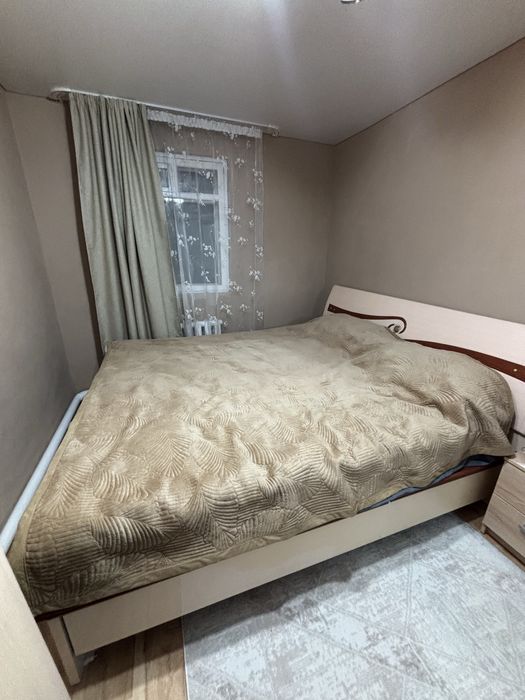 Кровать двухспальная