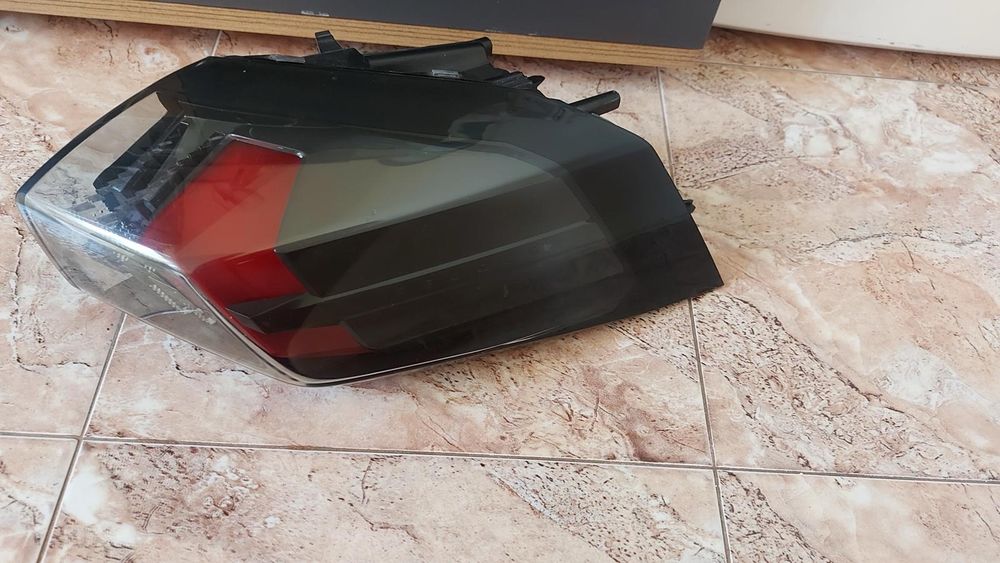 Стоп външен за Peugeot