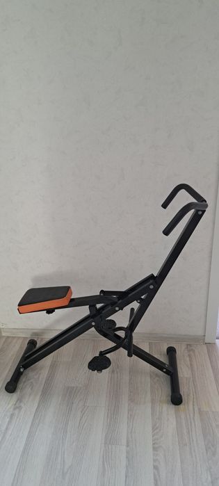 Тренажёр тотал кранч.