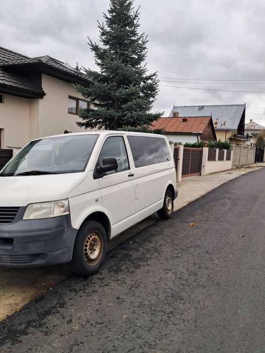 Vând Volkswagen Transporter