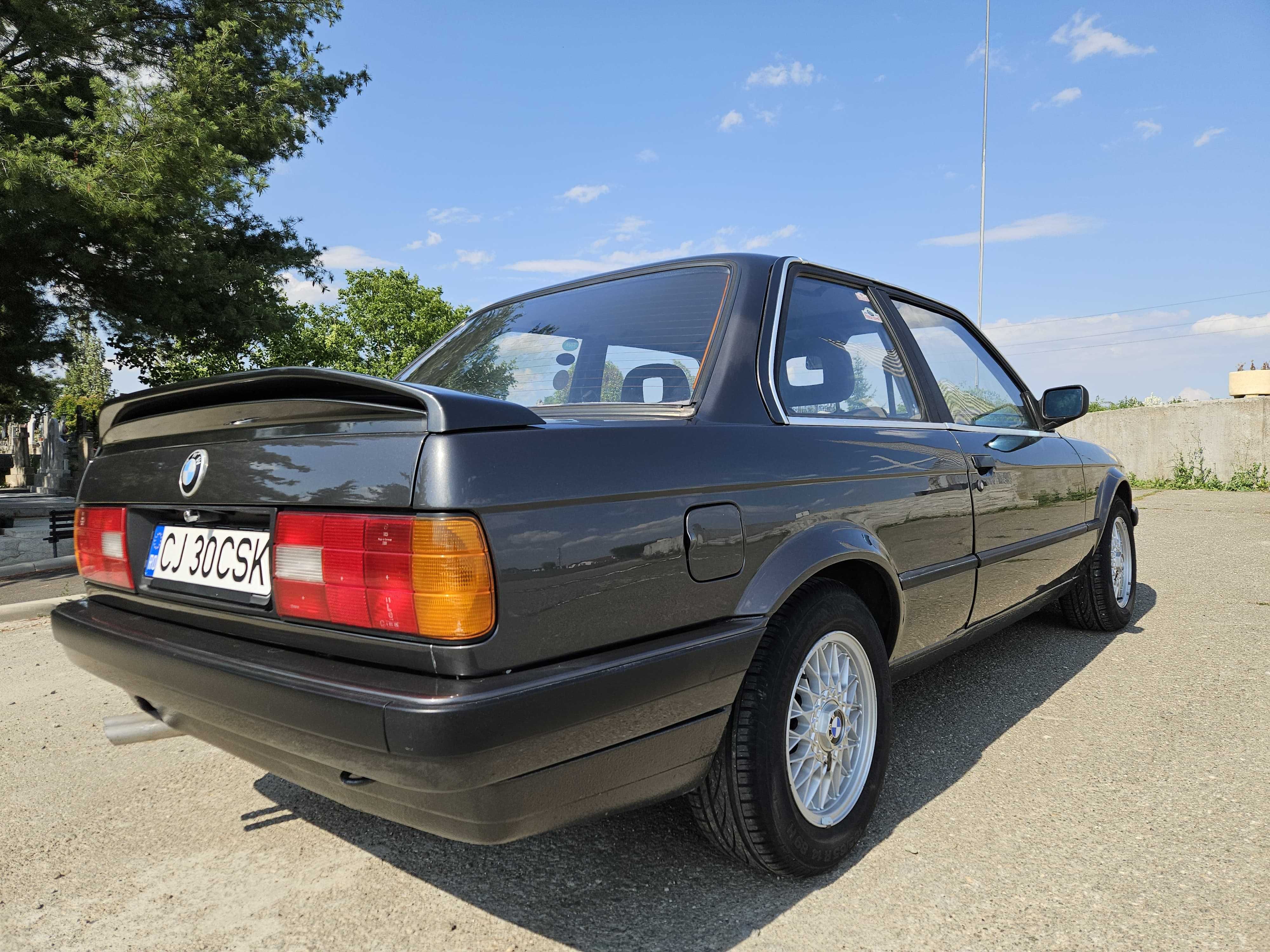 BMW Seria 3 - 320i - E30 Coupe - Vehicul istoric