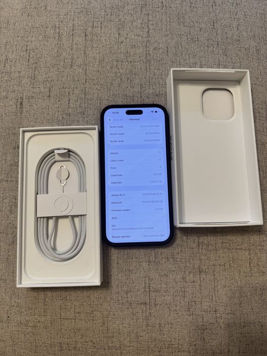 iphone 16 pro max 256gb desert titanium, ca NOU, baterie 100%