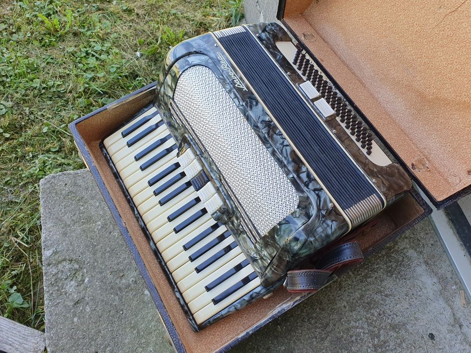 Acordeon Italian Impecabil