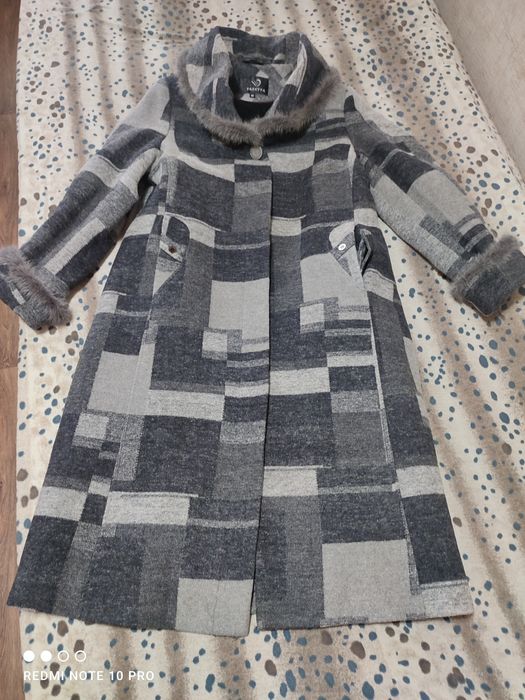Пальто зимнее бу в хорошем состояние