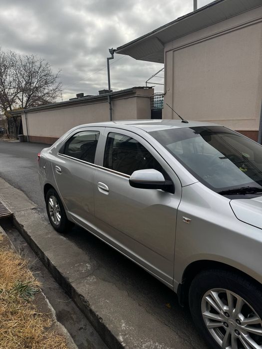 Шевроле кобальт 2022