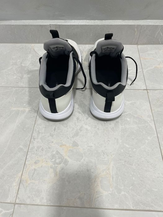 Маратонки Найк . N42