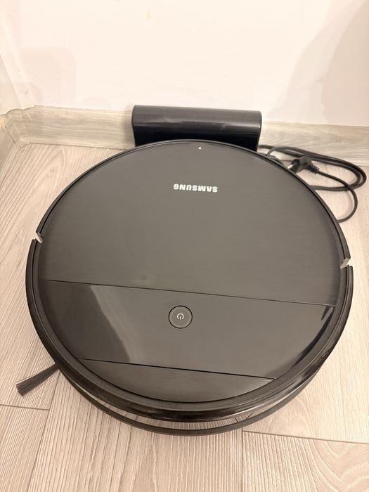 Robotel aspirator Samsung