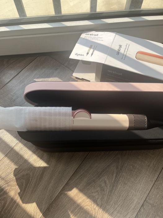 Dyson airstrait фен выпрямитель для волос