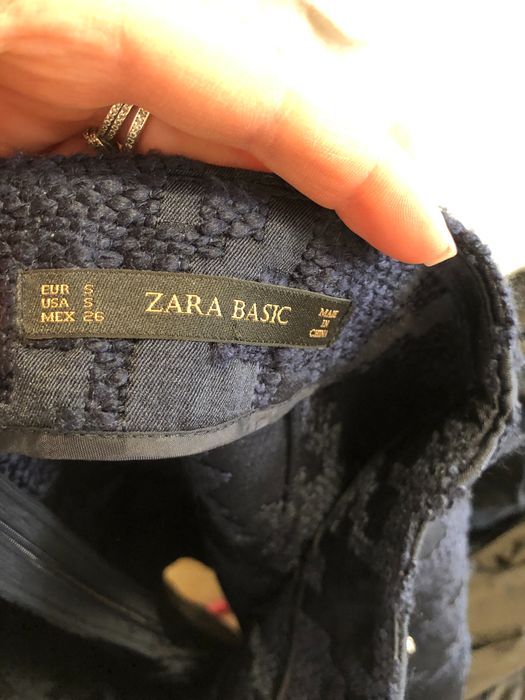 Пола къса на марката ZARA