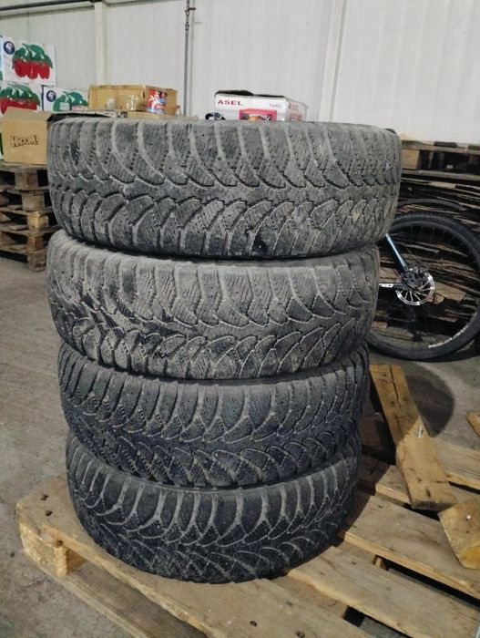 Продам зимнюю резину