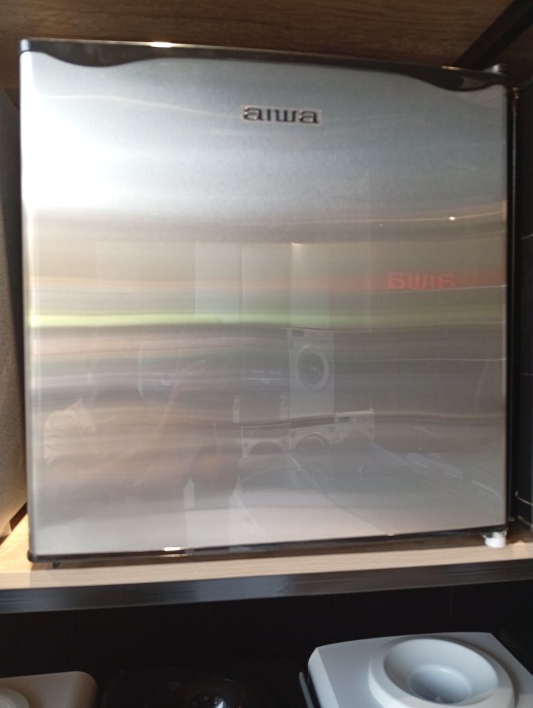 Mini holadilnik Aiwa 50 litr