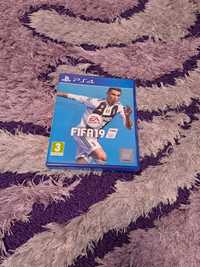 Joc FIFA 19 pentru PS4