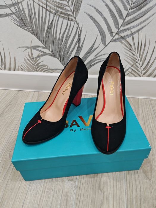 Туфли фирма бавер новая