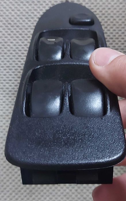 Панел Ел стъкла мицубиши спейс стар MITSUBISHI SPACE STAR