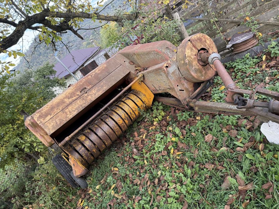 Vand balotiera New Holland