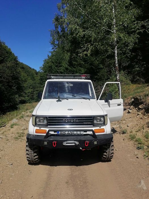 Toyota land cruiser