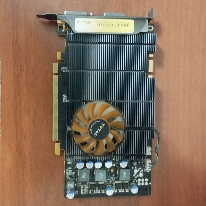 Продается срочно видеокарта от Nvidia.