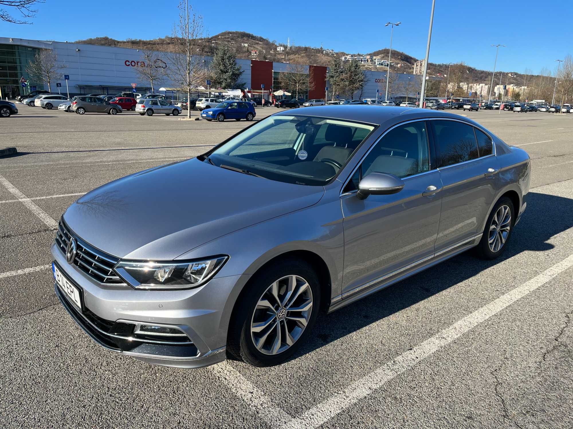 VW Passat 2.0 TDI Rline Executive, 58.000 km, diesel, 2019, B8, manual