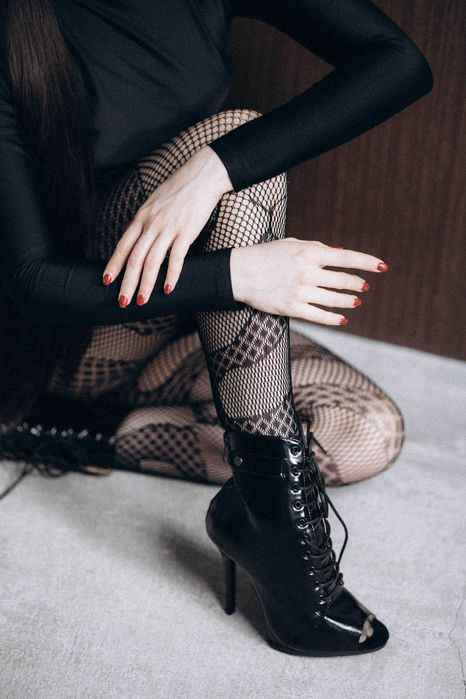 Профессиональные ХИЛСЫ на литой колодке в наличии в Ташкенте!