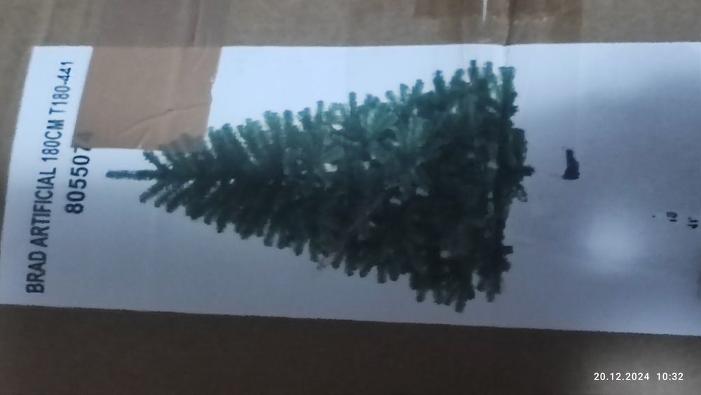 Brad artificial 180 cm