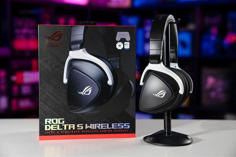 Asus Rog Delta S Wireless. Black.  Naushnik