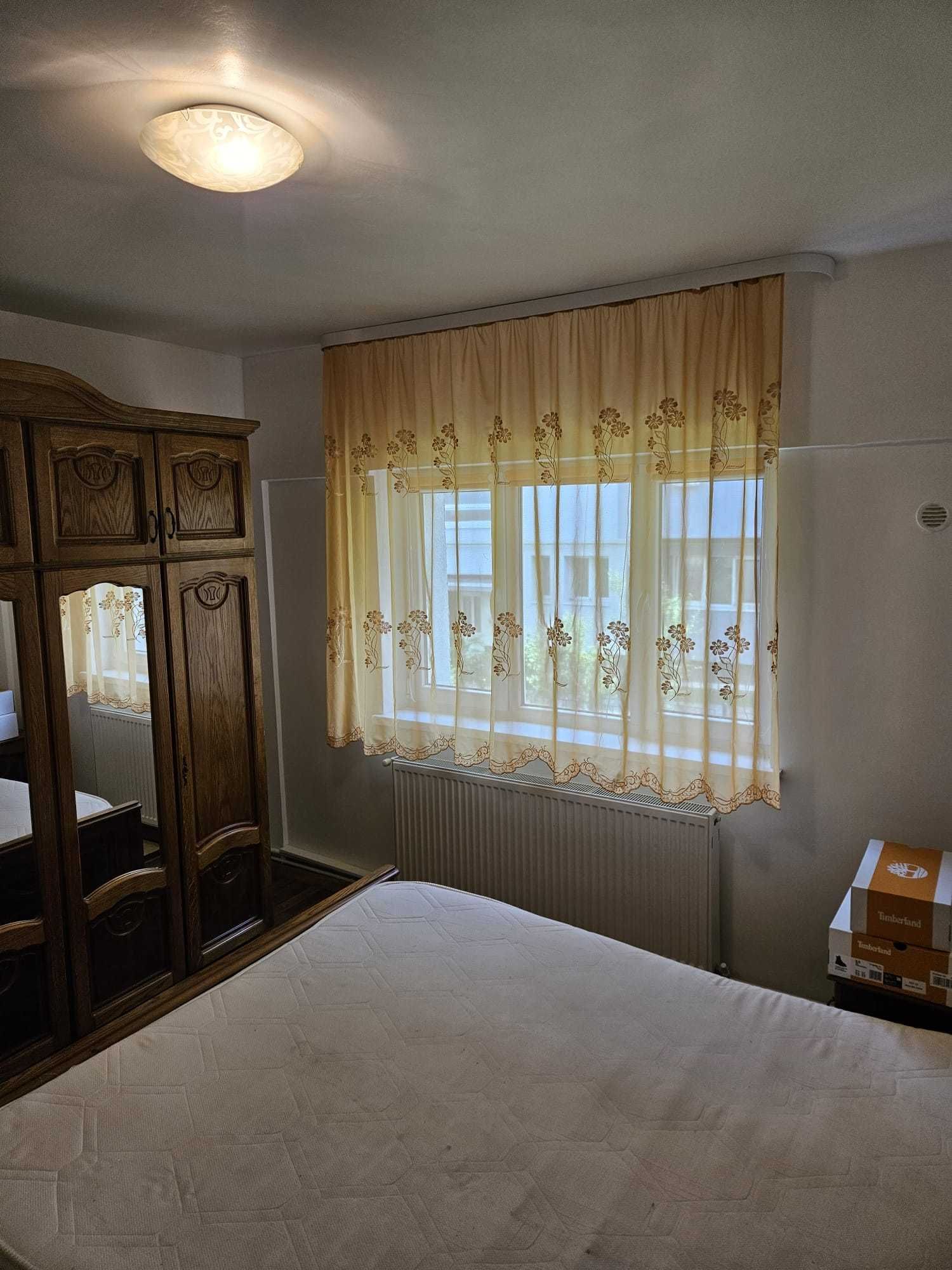 Apartament cu 2 camere, Str. Salcamului, Cartier Unio. Negresti-Oas