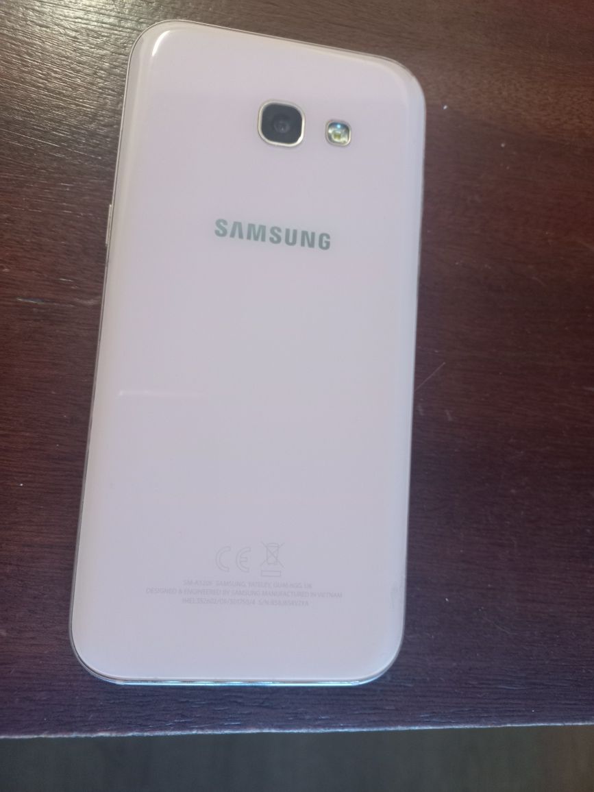 Samsung galaxy а5 2017г.