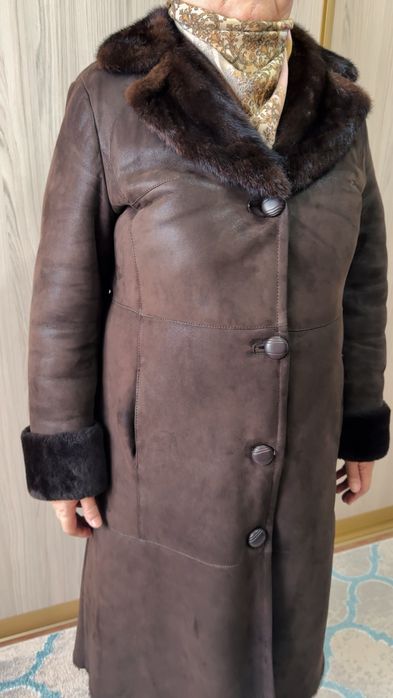 Продам дубленку с норковым воротником