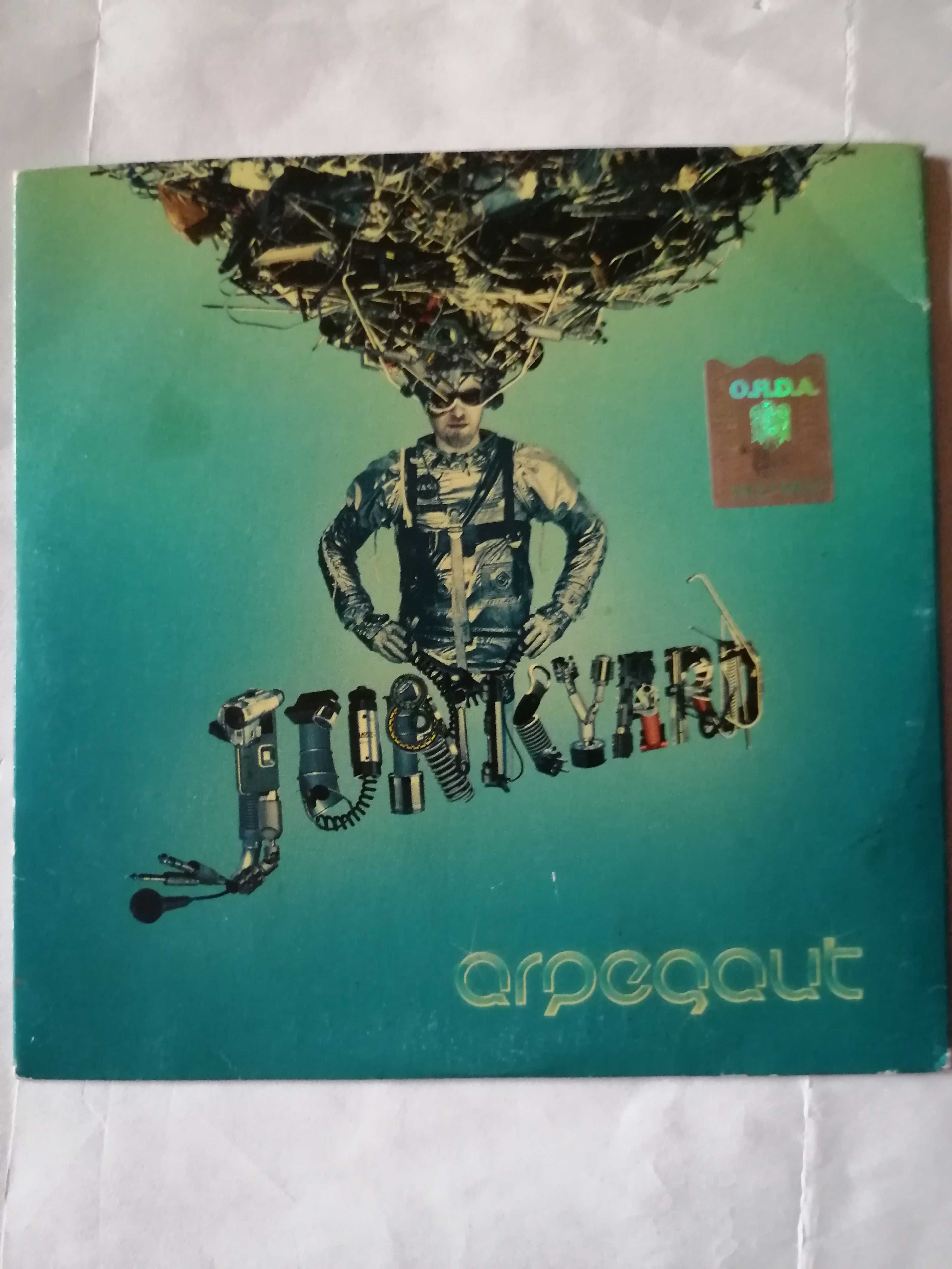 CD Junkyard - Arpeqaut / Suie paparude/ROA