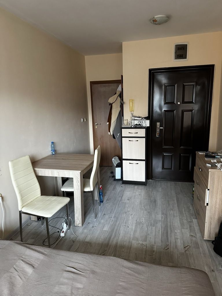 Продава се Едностаен апартамент в Стара Загора, Била - 40 кв.м за 1475 €/кв.м - Снимка #1