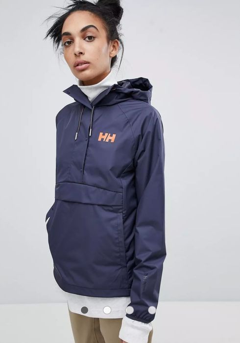 Оригинална ветровка Helly Hanson