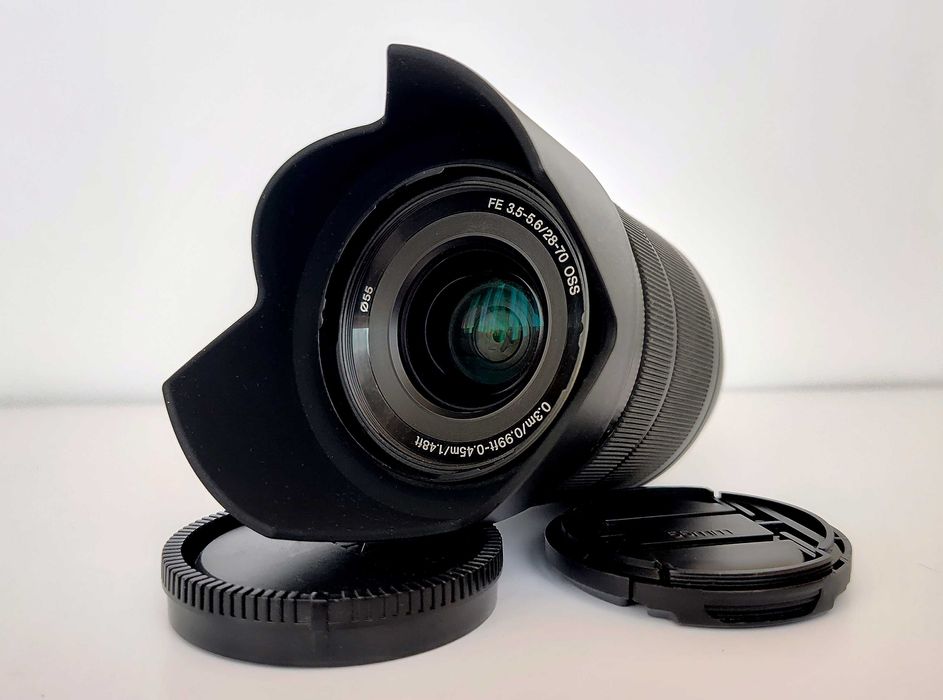 Обектив Sony FE 28-70mm f/3.5-5.6 OSS