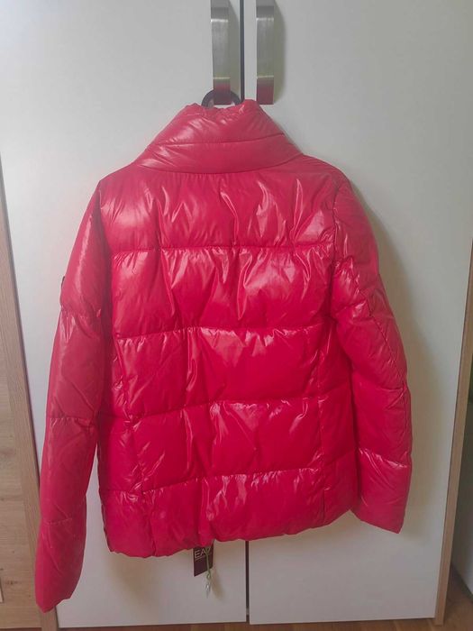 Чисто ново яке на EA7 Emporio Armani