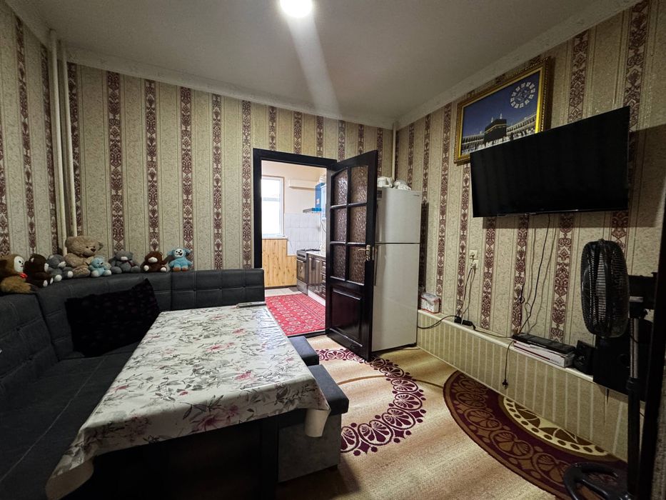 Срочно Продаётся квартира в Янги Хаётском районе.