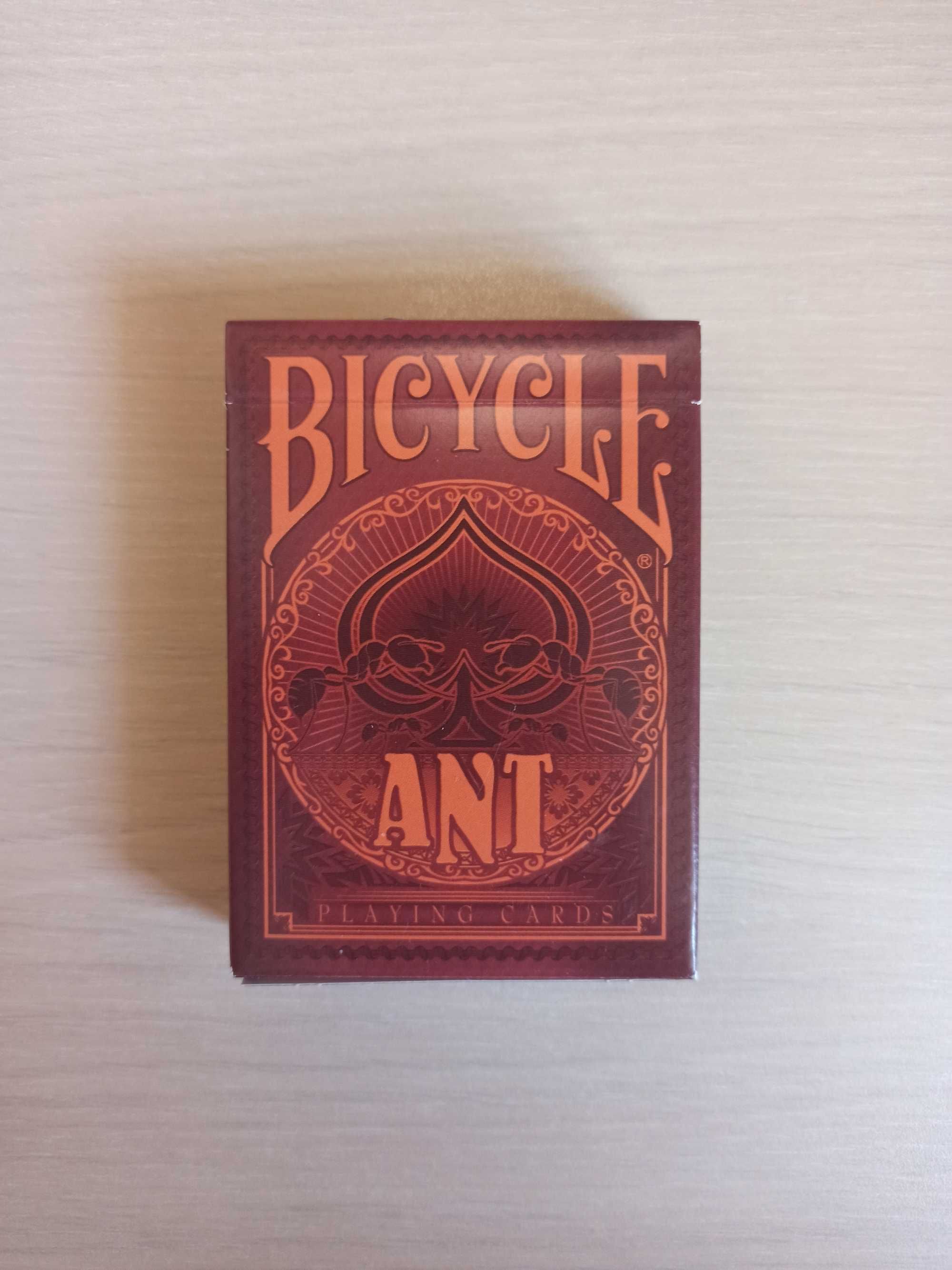 Carti de joc Bicycle Ant Red