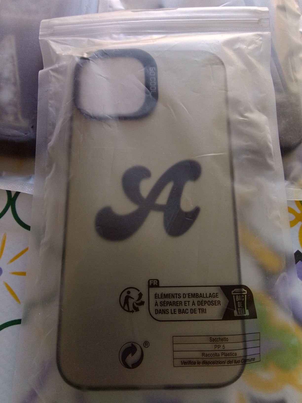 Чехол для iPhone 13