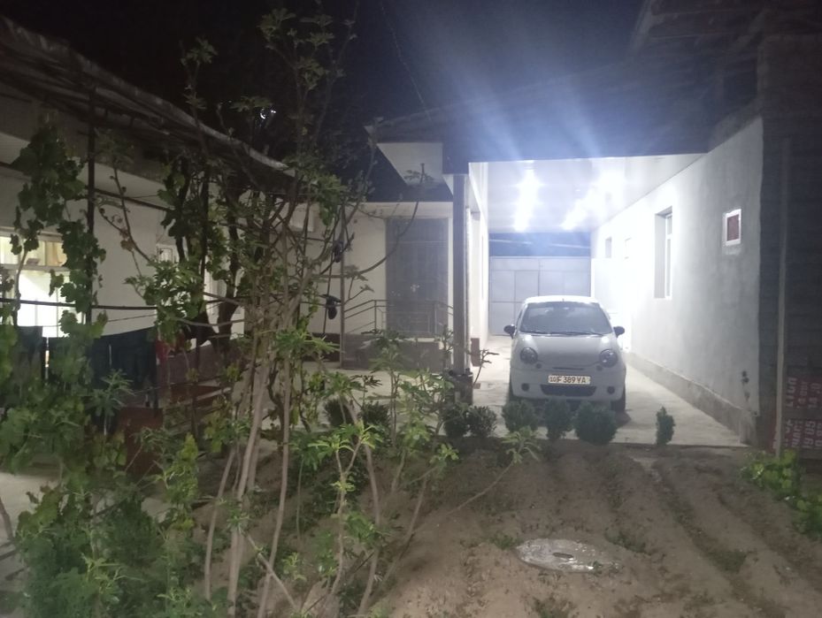 Uy sotladi Yunusobod 19kv sabzavot mahallasida