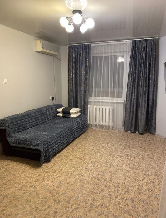 Сдается двухкомнатная квартира длительно в Караганде