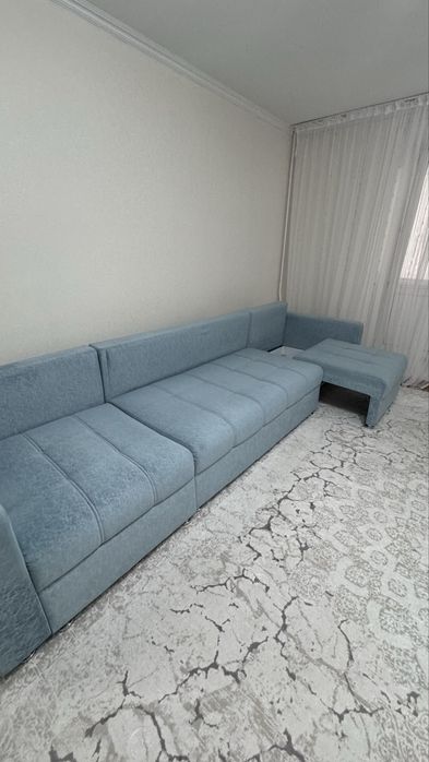 Продам диван около года в использовании, трансформер, 3.5 метра