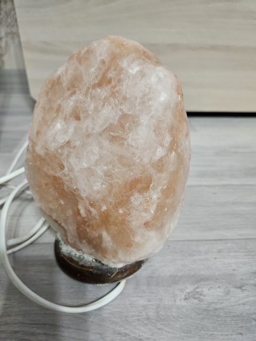 Продам солевой светильник