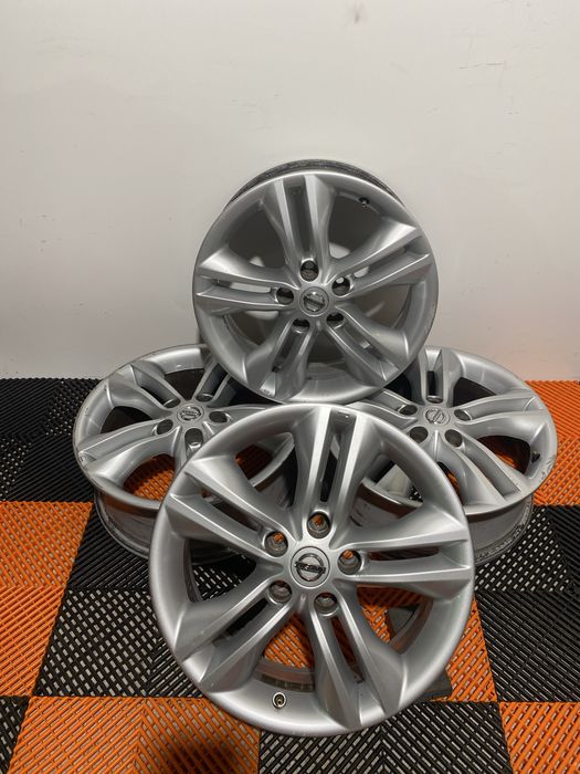 Jante originale Nissan Qasqai,X-trail,Juke, Dacia Duster pe 17