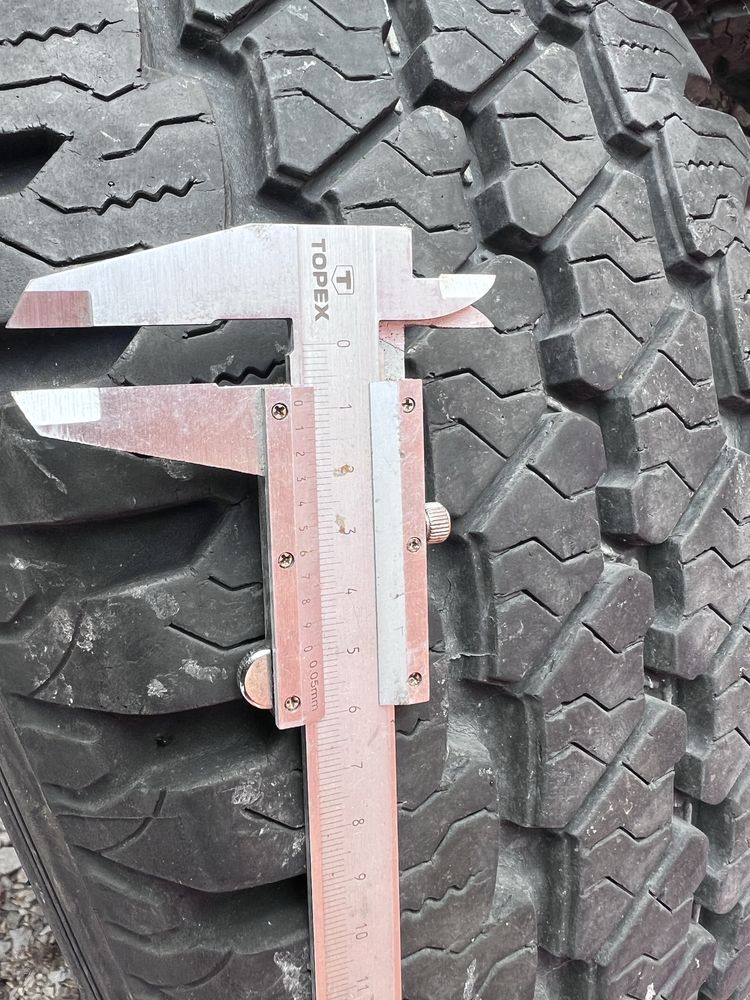 Bridgestone Duravis M700HD 265/70/17