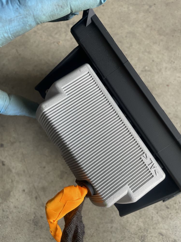 Transformator priza 12 V Audi A5 cotiera spate