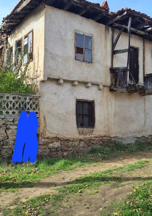 Продава се парцел в с. Крумово – ток, вода, регулация, от собственик.