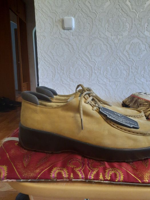 Ботинки мужские ,новые,нубук